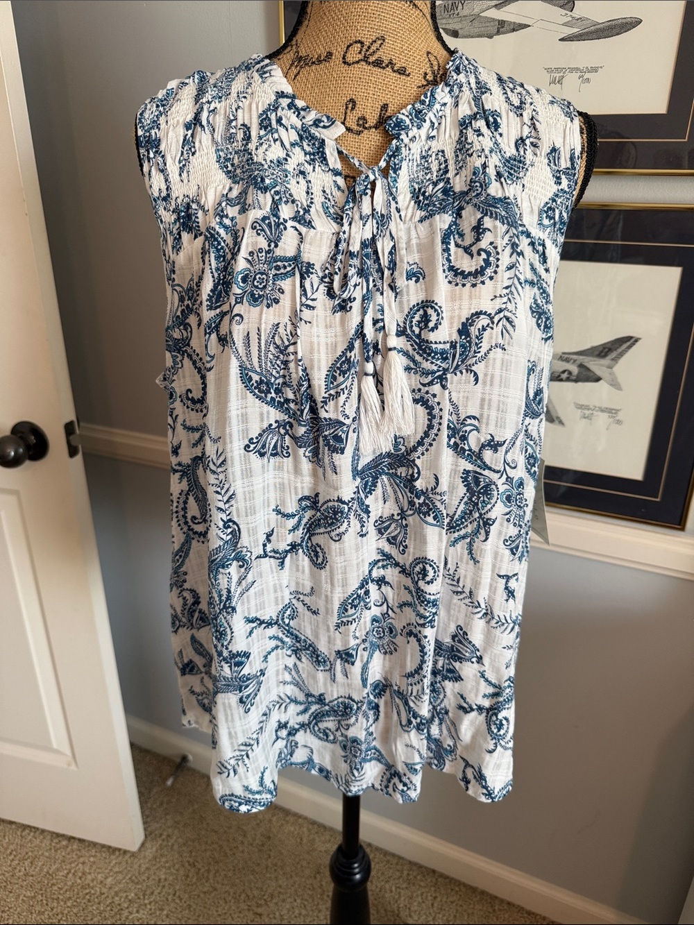 JohnPaulRichard White Sleeveless Top with Blue Paisley Print